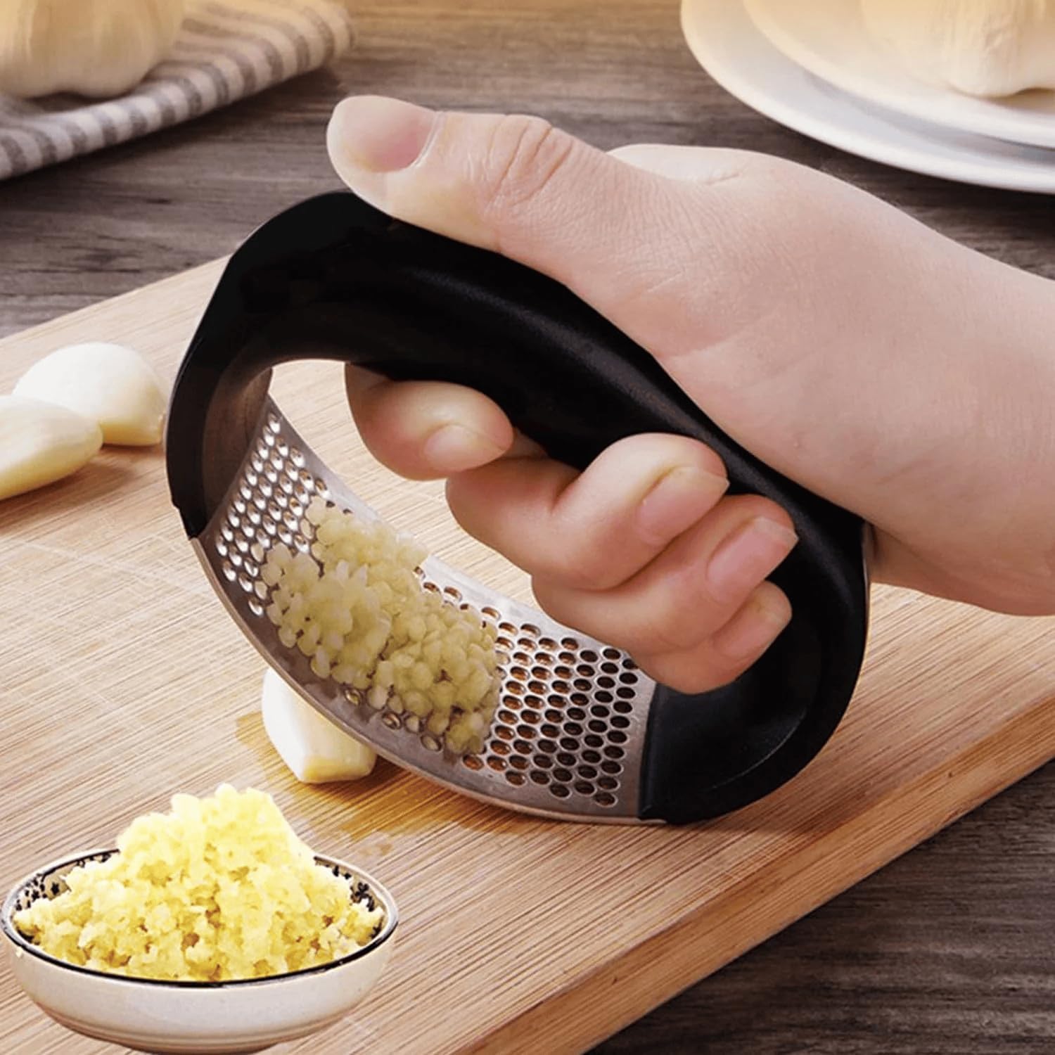 Premium Stainless Steel Garlic Press Rocker - Heavy Duty Manual Garlic Crusher, Mincer & Ginger Chopper with Ergonomic Easy-Squeeze Handle